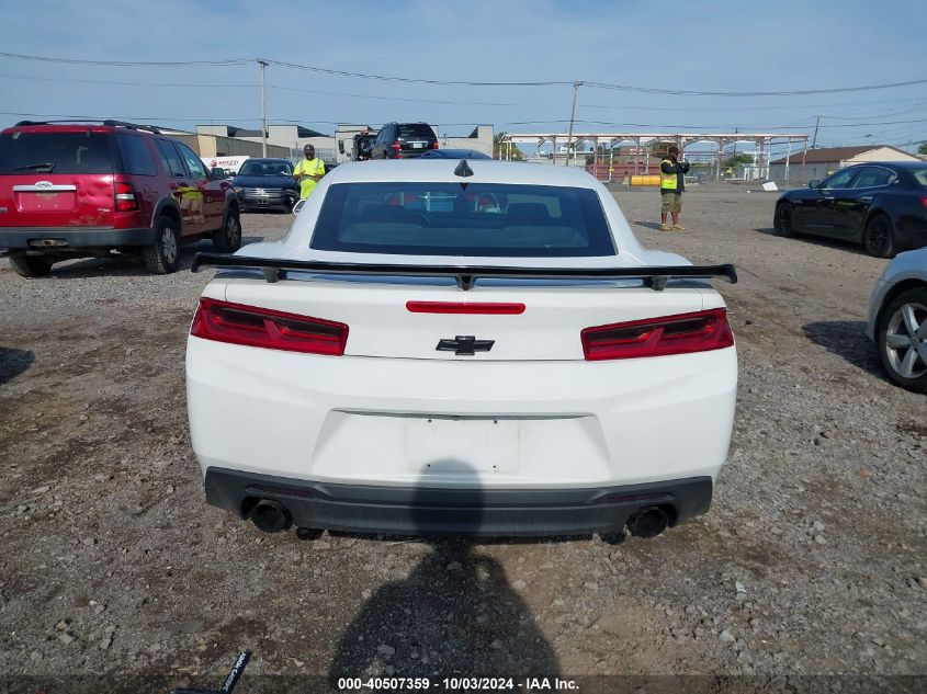 2018 Chevrolet Camaro 1Lt VIN: 1G1FB1RX6J0101807 Lot: 40507359