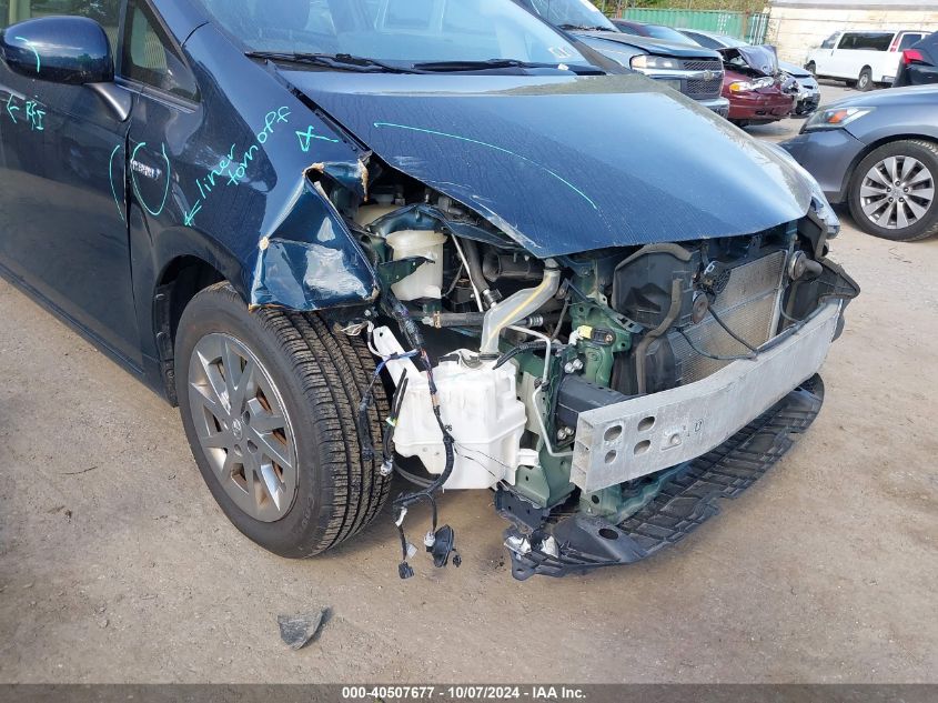 VIN JTDZN3EU8HJ062838 2017 Toyota Prius, V Three no.6