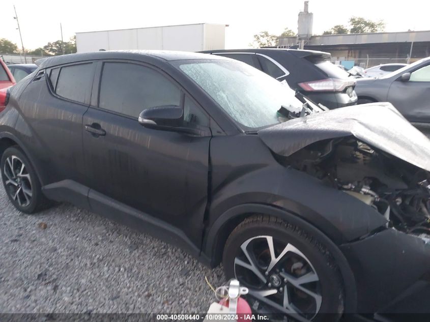 NMTKHMBX4JR020588 2018 Toyota C-Hr Xle