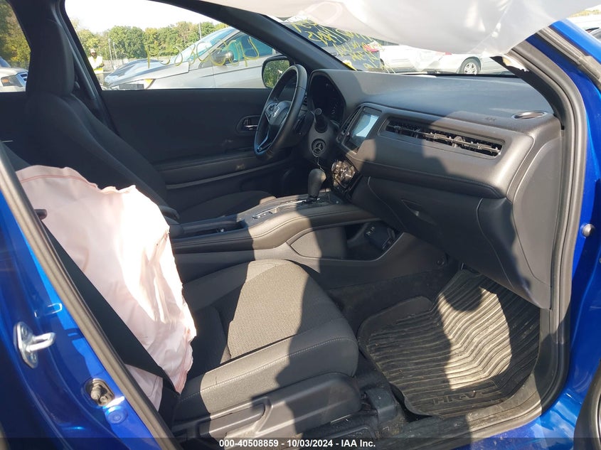VIN 3CZRU6H13NM710147 2022 HONDA HR-V AWD SPORT