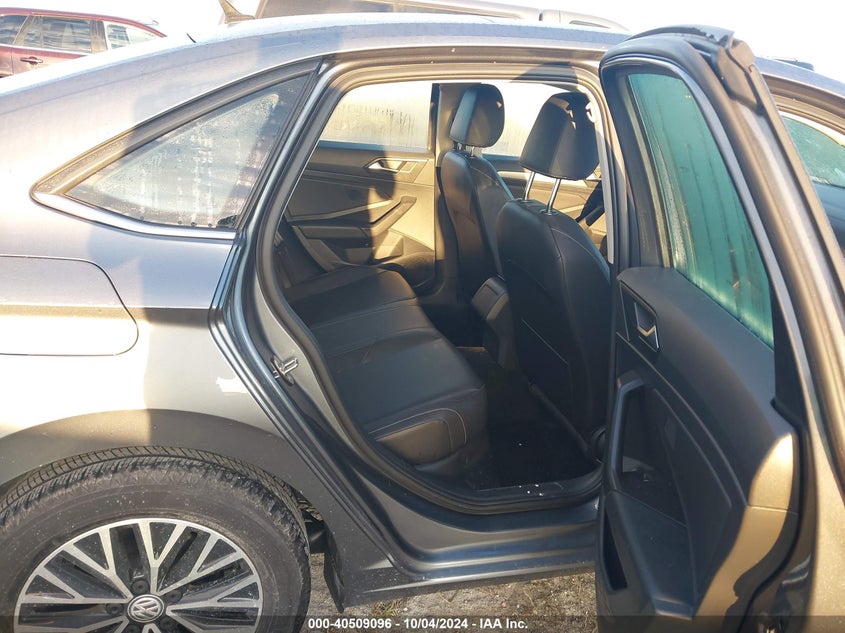 VIN 3VWC57BU4KM182841 2019 VOLKSWAGEN JETTA 1.4T R-LINE/1.4T S/1.4T SE