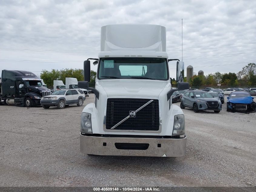 2016 Volvo Vn Vnl VIN: 4V4NC9EGXGN957292 Lot: 40509148