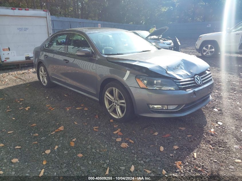 1VWBT7A38FC076779 2015 VOLKSWAGEN PASSAT - Image 1