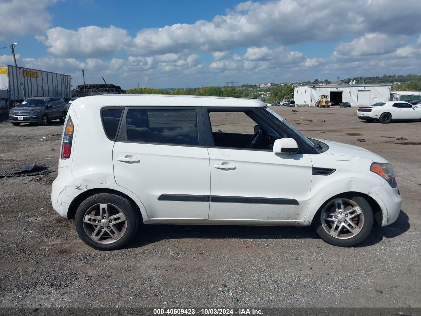 2011 Kia Soul +/!/Sport VIN: KNDJT2A28B734804 Lot: 40509423