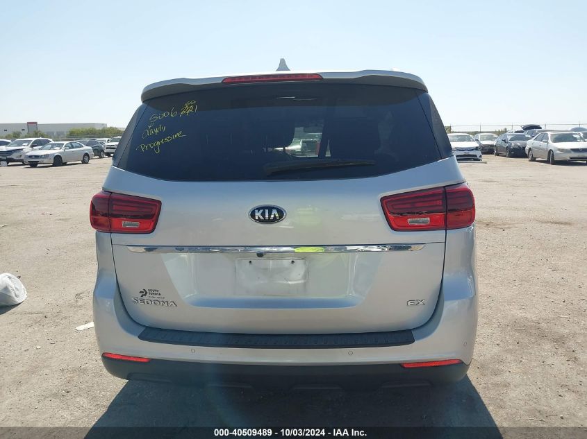 KNDMB5C18L6613983 2020 Kia Sedona Ex