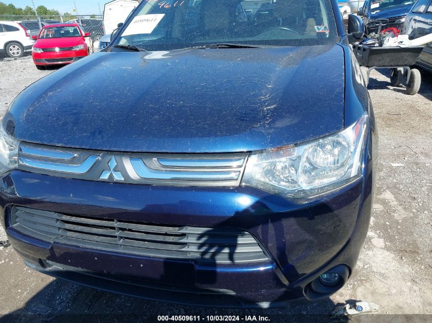 JA4AZ3A32EZ003659 2014 Mitsubishi Outlander Se