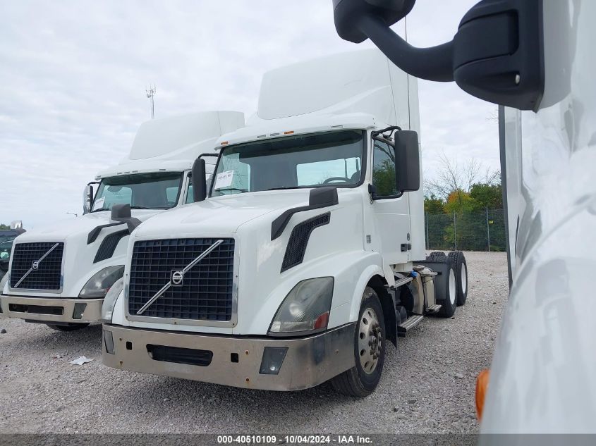 2016 Volvo Vn Vnl VIN: 4V4NC9EG1GN975034 Lot: 40510109