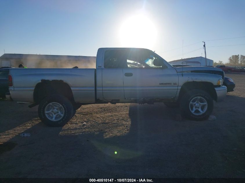 3B7HF13Z21G718888 2001 Dodge Ram 1500