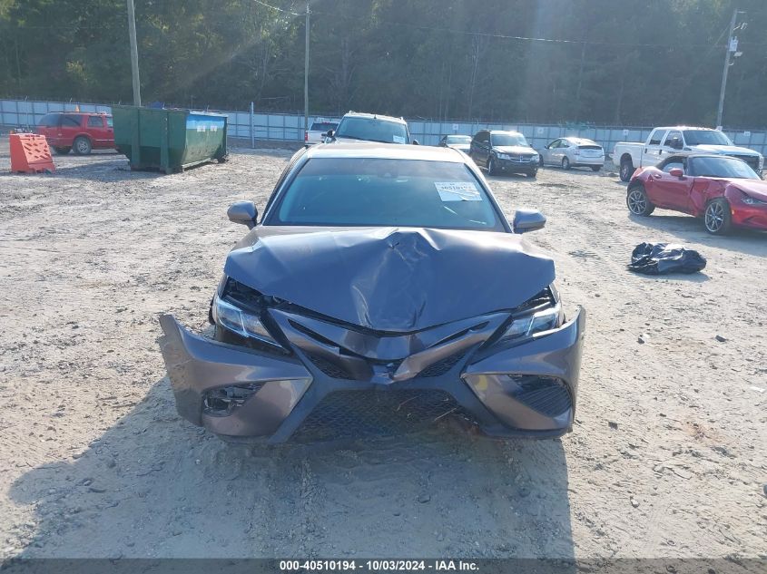 4T1B11HK7JU671723 2018 Toyota Camry Se