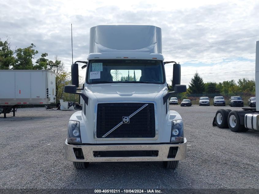 2016 Volvo Vn Vnl VIN: 4V4NC9EG8GN971675 Lot: 40510211