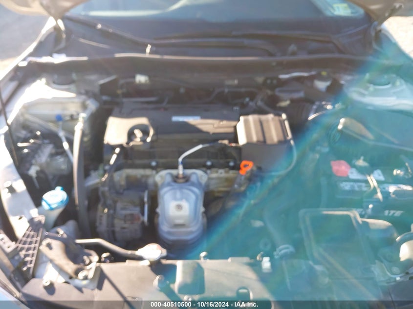 2017 HONDA ACCORD VIN: 1HGCR2F34HA119208