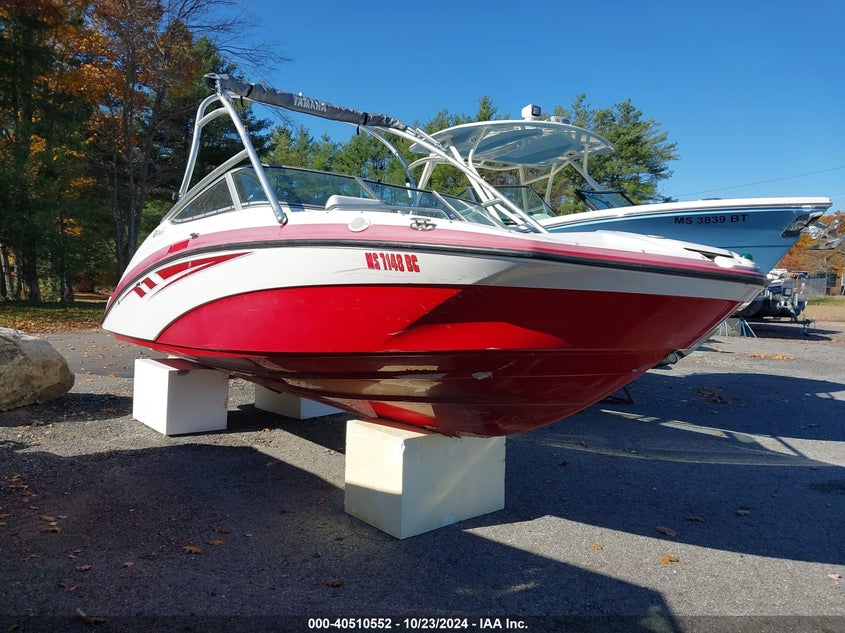 2021 Yamaha Other red null null 00000YAMC0372D414 photo #1