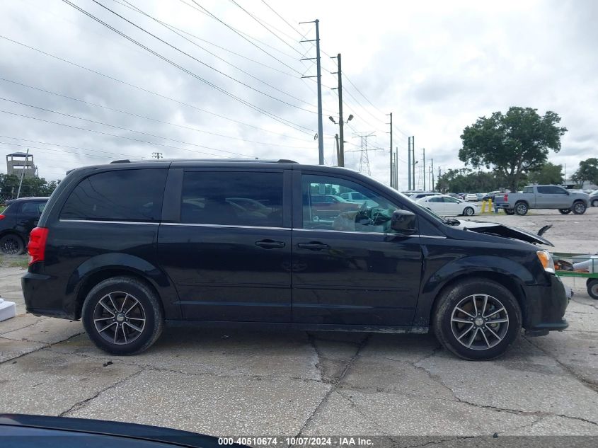 2017 Dodge Grand Caravan Sxt VIN: 2C4RDGCG4HR806647 Lot: 40510674