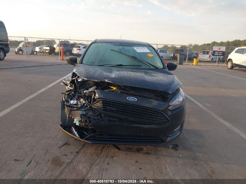 1FADP3FE8JL320948 2018 Ford Focus Se