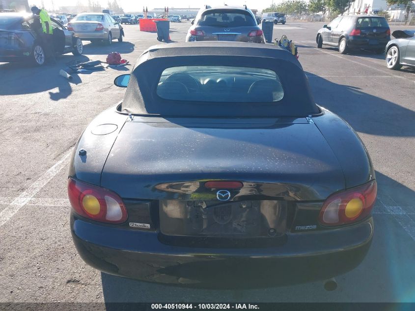 1999 Mazda Mx-5 Miata Leather Pkg/Popular Equipment Pkg/Sports Pkg/Touring Pkg VIN: JM1NB3538X0120577 Lot: 40510944