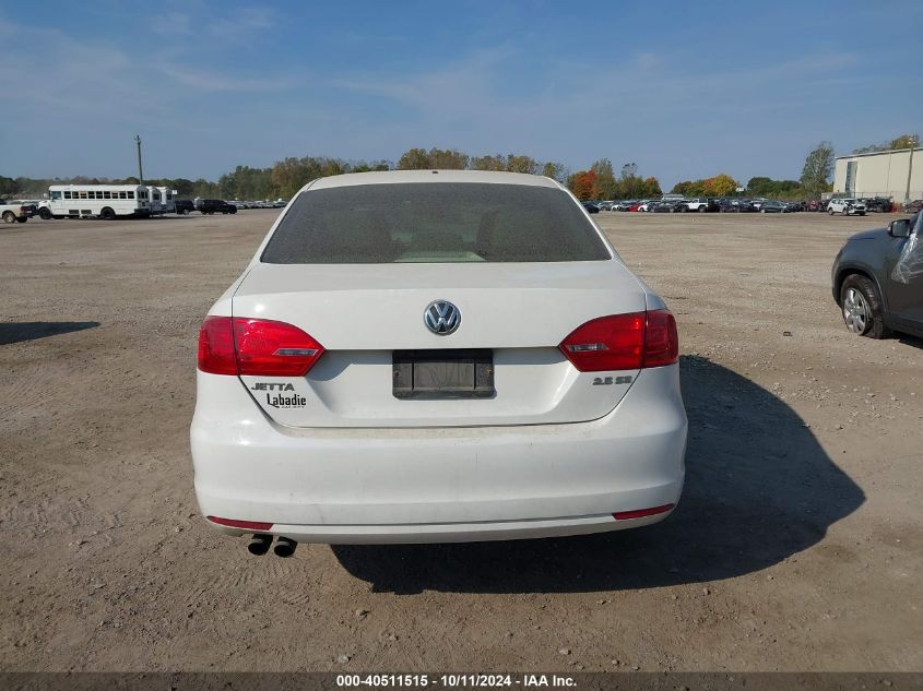 3VWDX7AJ6DM443282 2013 Volkswagen Jetta Se