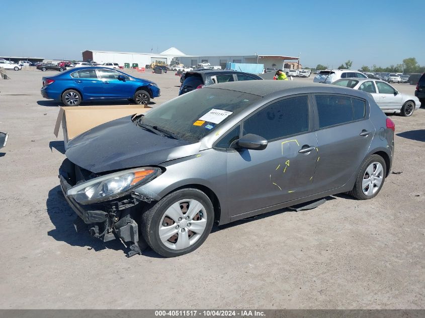 VIN KNAFK5A80G5630665 2016 KIA Forte, LX no.2