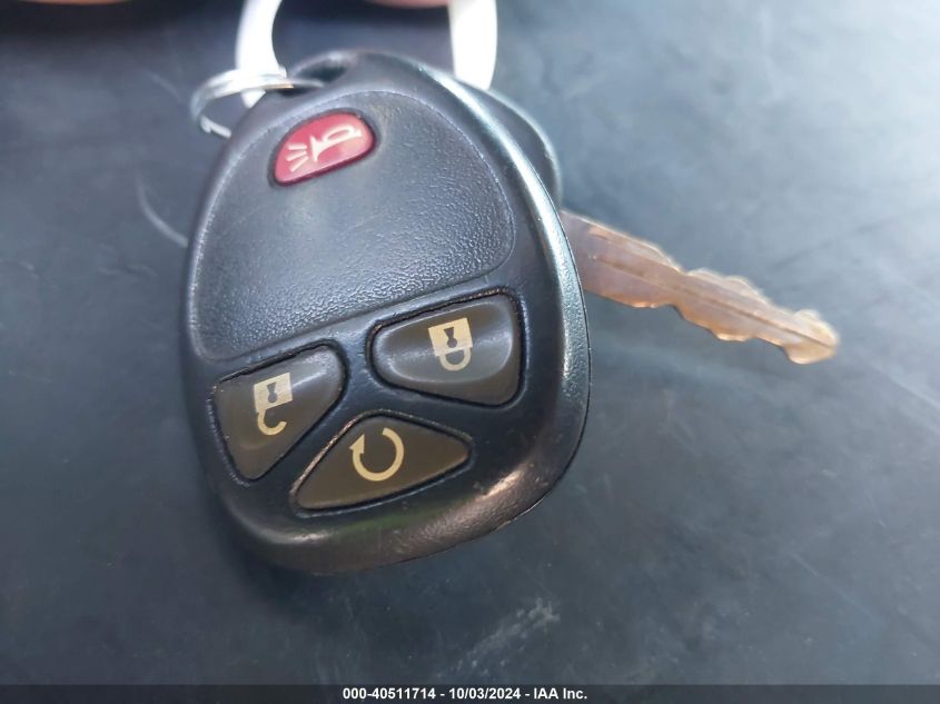 3GCPCSE04BG207385 2011 Chevrolet Silverado 1500 Lt