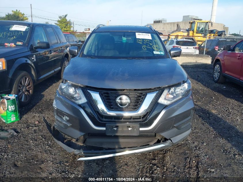 KNMAT2MV0JP574765 2018 Nissan Rogue Sv