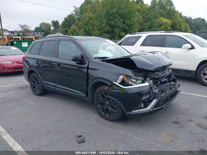 JA4AD3A38JZ030924 2018 MITSUBISHI OUTLANDER - Image 1