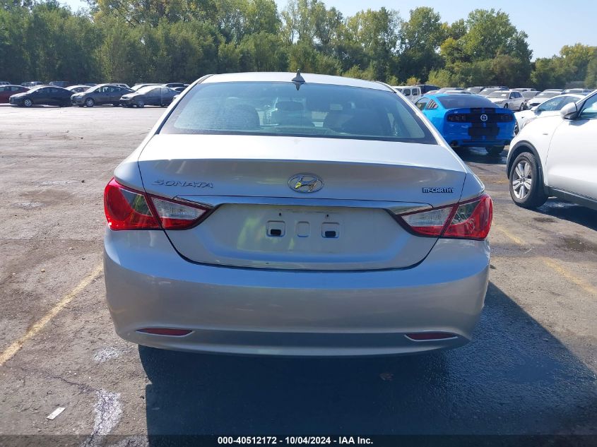 5NPEB4AC9CH440869 2012 Hyundai Sonata Gls