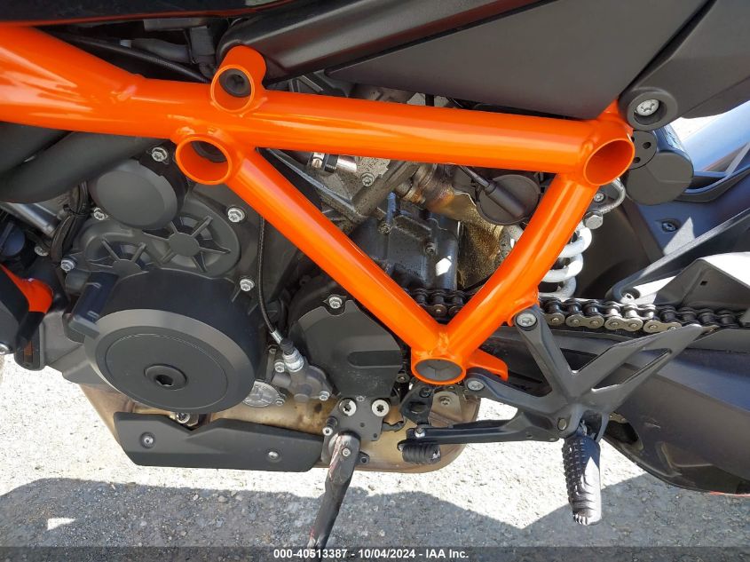 VBKV39400PM972162 2023 Ktm 1290 Super Duke R