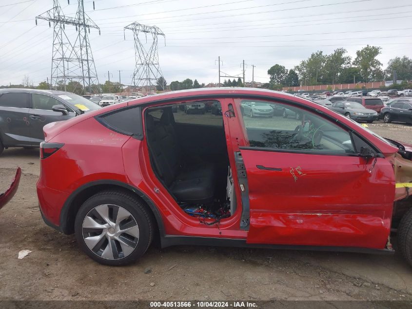 2022 Tesla Model Y Long Range Dual Motor All-Wheel Drive VIN: 7SAYGDEE5NA012843 Lot: 40513566