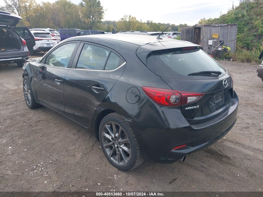 VIN 3MZBN1L35JM249332 2018 MAZDA MAZDA3 TOURING