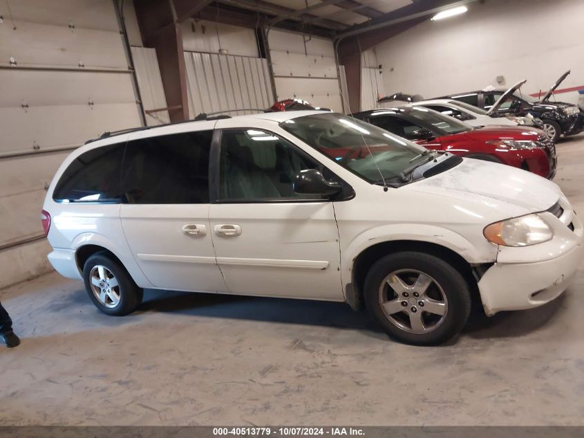 2005 Dodge Grand Caravan Se VIN: 2D4GP24R75R105956 Lot: 40513779