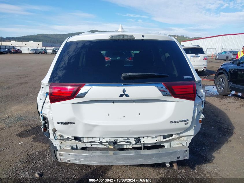 JA4AZ3A35JZ038089 2018 Mitsubishi Outlander Se