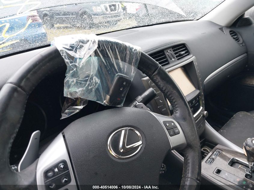 VIN JTHFF2C21F2532080 2015 Lexus IS, 250C no.11