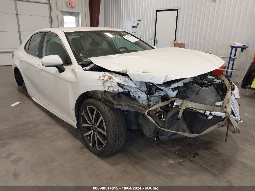 4T1G11AK4PU769939 2023 TOYOTA CAMRY - Image 1