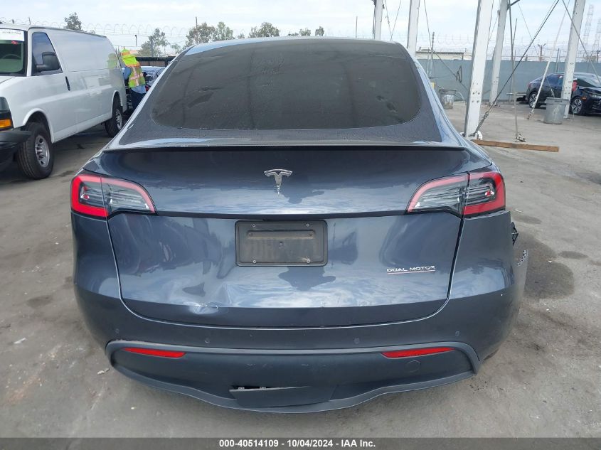 2022 Tesla Model Y Performance Dual Motor All-Wheel Drive VIN: 7SAYGDEF8NF557513 Lot: 40514109