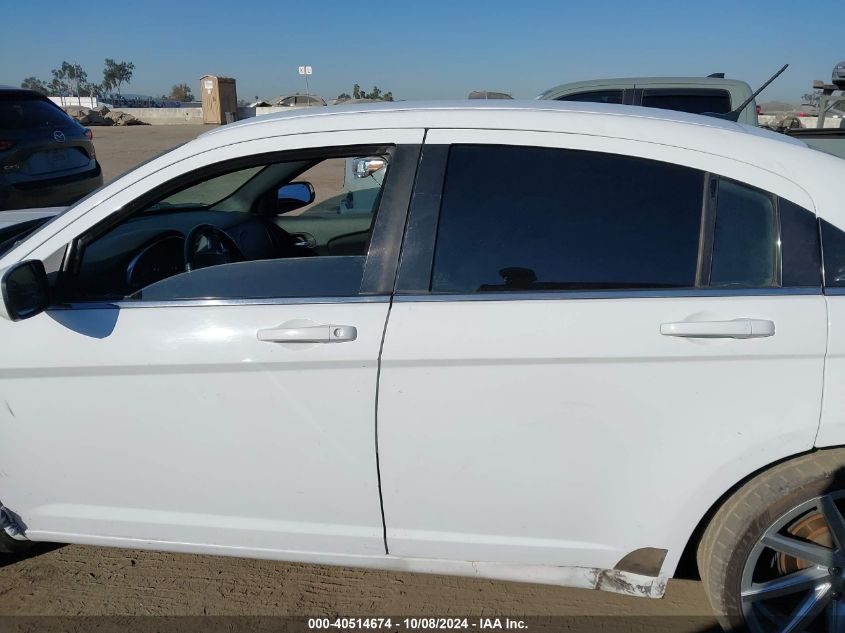 2013 Chrysler 200 Touring VIN: 1C3CCBBBXDN672093 Lot: 40514674