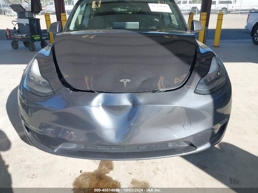 2020 Tesla Model Y Long Range Dual Motor All-Wheel Drive VIN: 5YJYGDEE7LF013697 Lot: 40514696