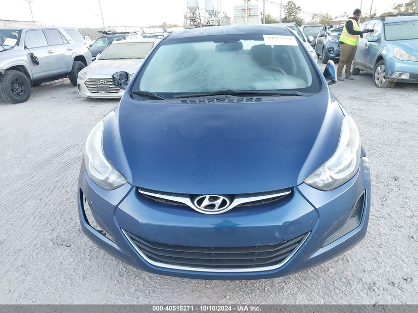 5NPDH4AE3GH782156 2016 Hyundai Elantra Se
