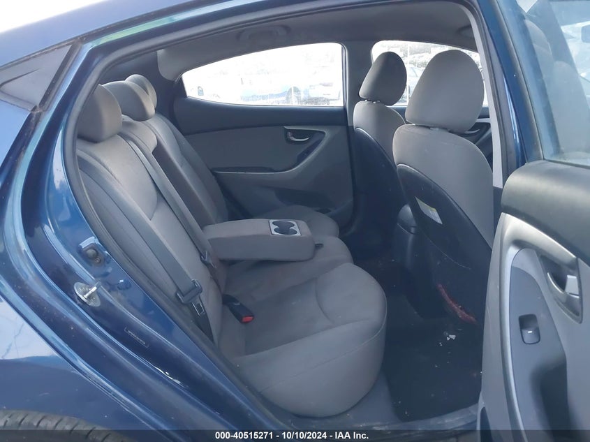 5NPDH4AE3GH782156 2016 Hyundai Elantra Se