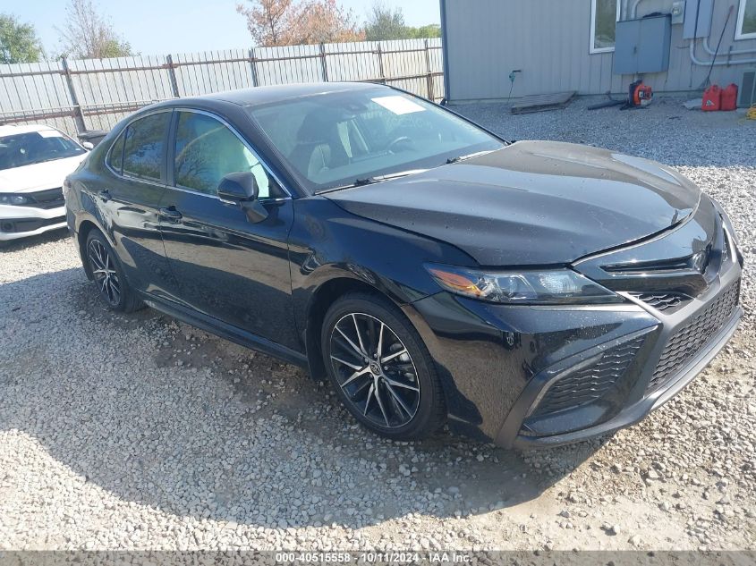 4T1G11AKXRU216974 2024 TOYOTA CAMRY - Image 1