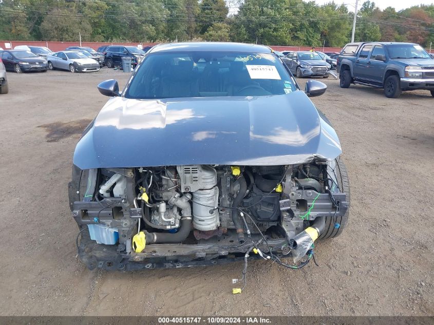 1HGCV2F35JA041328 2018 Honda Accord Sport 2.0T