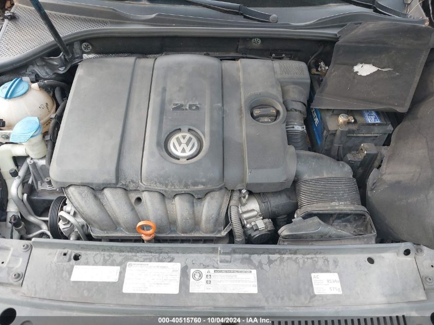 1VWBP7A33DC115361 2013 Volkswagen Passat 2.5L Se