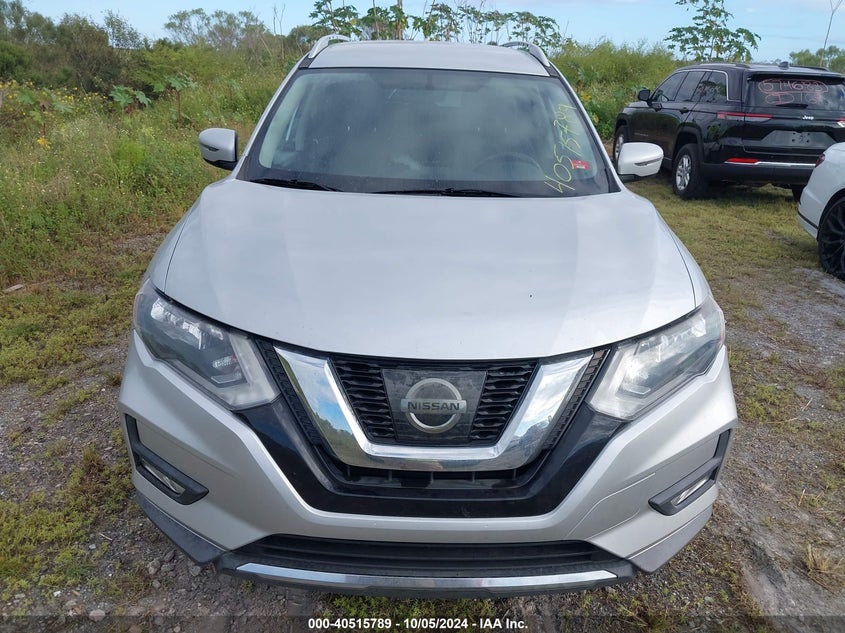 VIN KNMAT2MT7HP597629 2017 NISSAN ROGUE SV