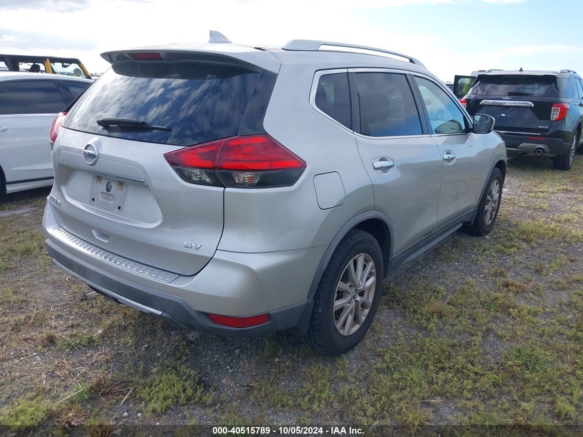 VIN KNMAT2MT7HP597629 2017 NISSAN ROGUE SV