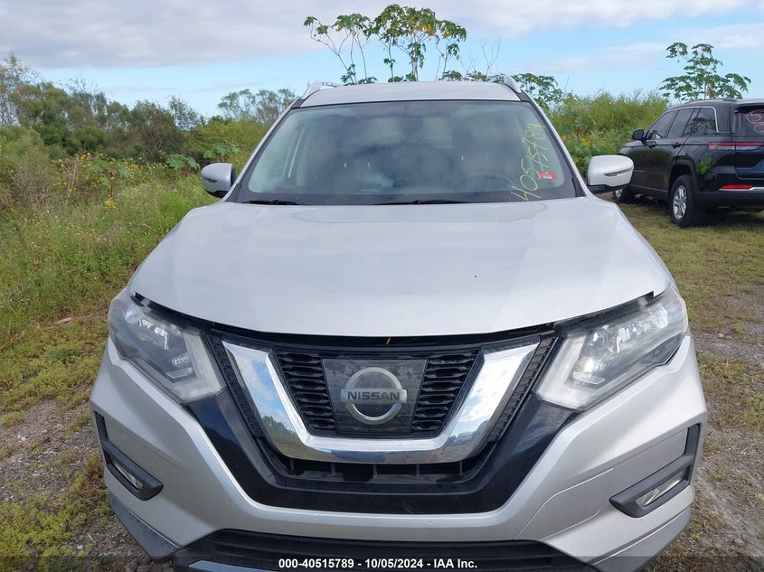 VIN KNMAT2MT7HP597629 2017 NISSAN ROGUE SV