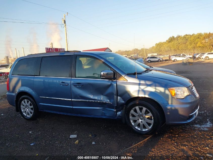 2A4RR8DG8BR797524 2011 Chrysler Town & Country Touring L