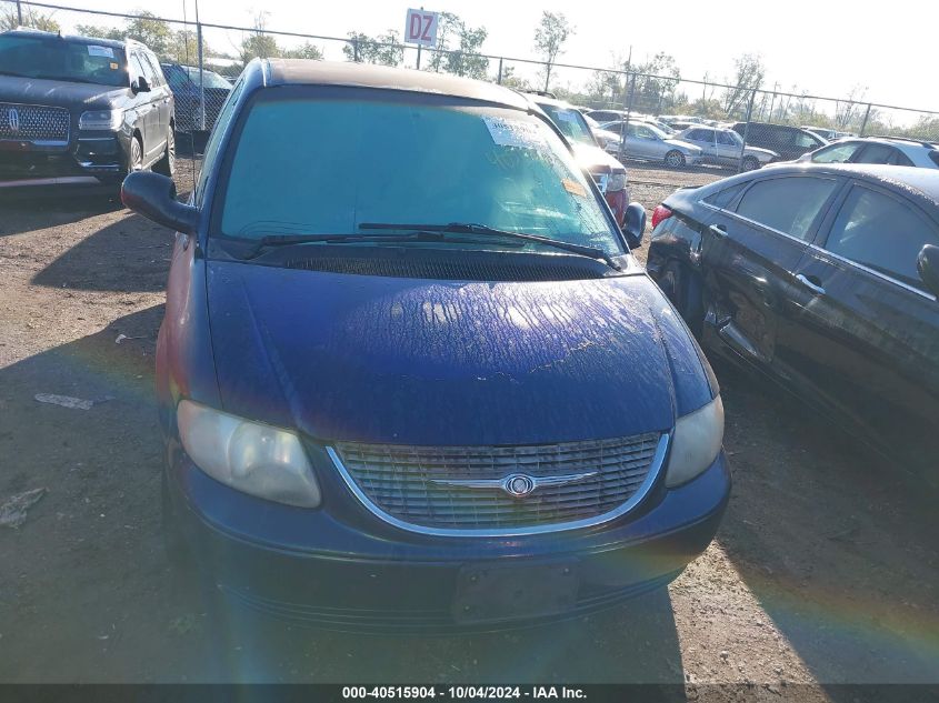 2C8GP44G31R125007 2001 Chrysler Town & Country Lx