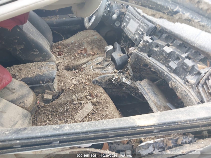 2017 NISSAN ROGUE S - JN8AT2MV4HW250013