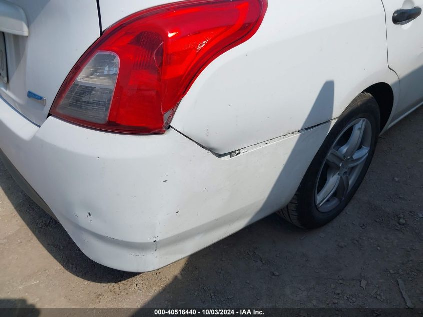 2015 Nissan Versa 1.6 S+ VIN: 3N1CN7AP4FL802083 Lot: 43402390