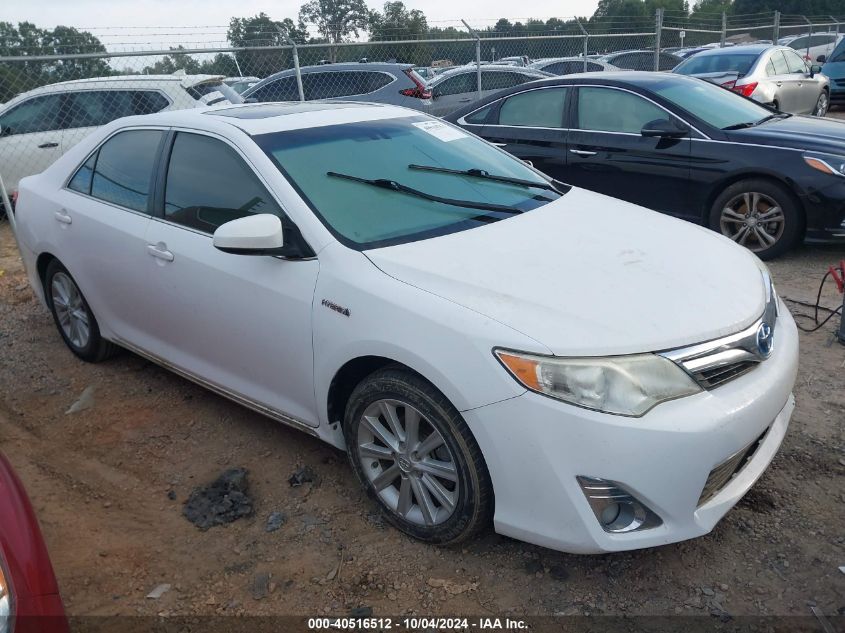 2014 Toyota Camry, Hybrid Xle