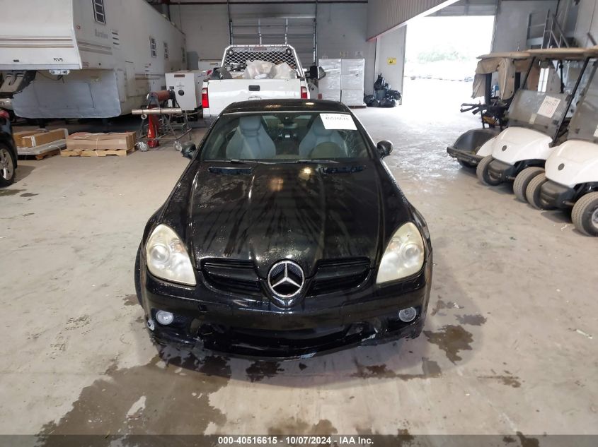 2005 Mercedes-Benz Slk 350 VIN: WDBWK56FX5F048461 Lot: 40516615