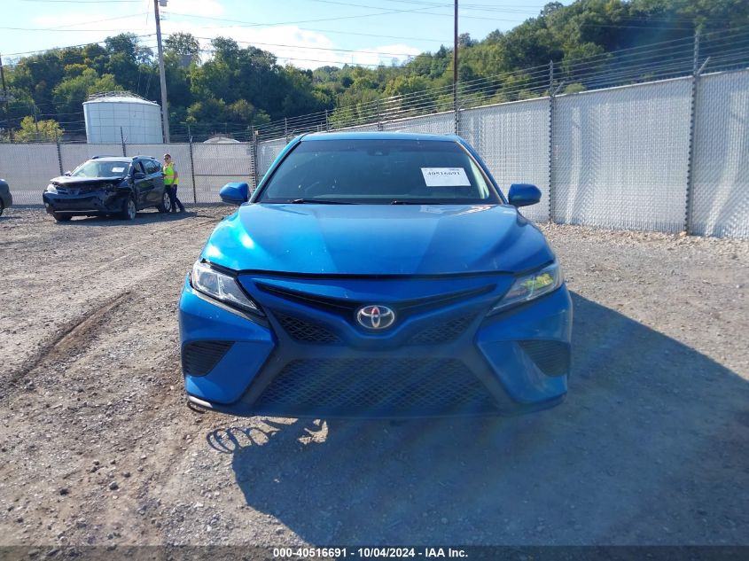 4T1B11HK8JU030628 2018 Toyota Camry Se